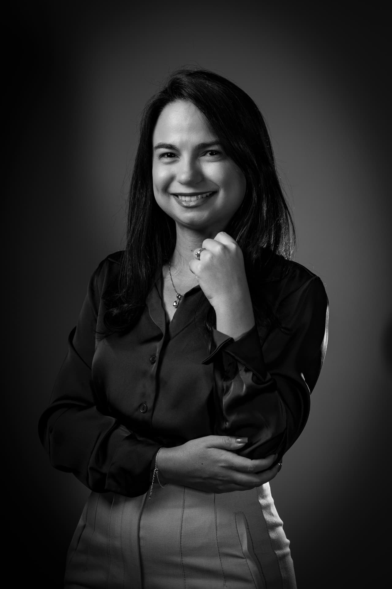 Cryslayne Viana da Costa — Consultoria preventiva para sucessão empresarial e continuidade dos negócios — CDLP